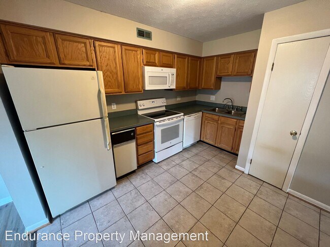 Foto del edificio - 3 br, 2 bath House - 9461 Hunters Creek Drive