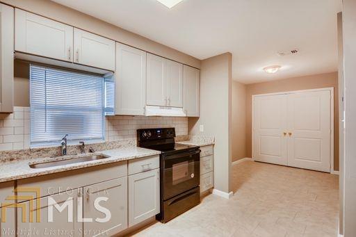 Building Photo - 1126 Edgefield Dr SW