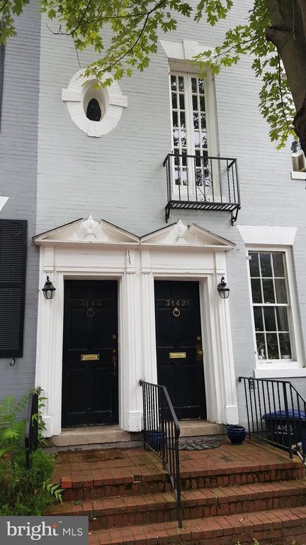 Building Photo - 3142 O St NW