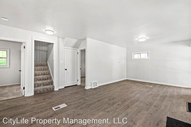 Building Photo - 4 br, 1 bath House - 709 Jefferson Road