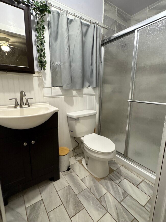 Foto del edificio - 511 Avondale Ct