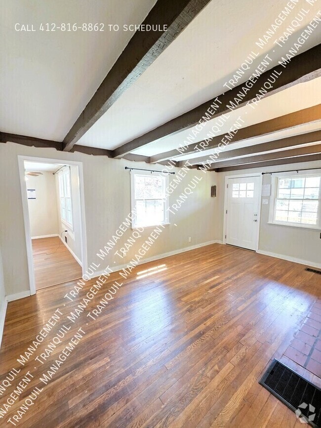 Building Photo - 3018 Stafford St