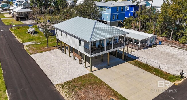 Building Photo - 5665 Armadillo Ave