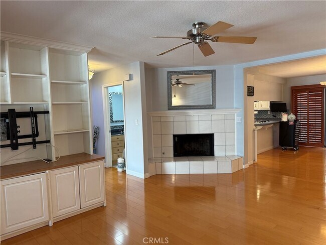 Foto del edificio - 676 Shepard St