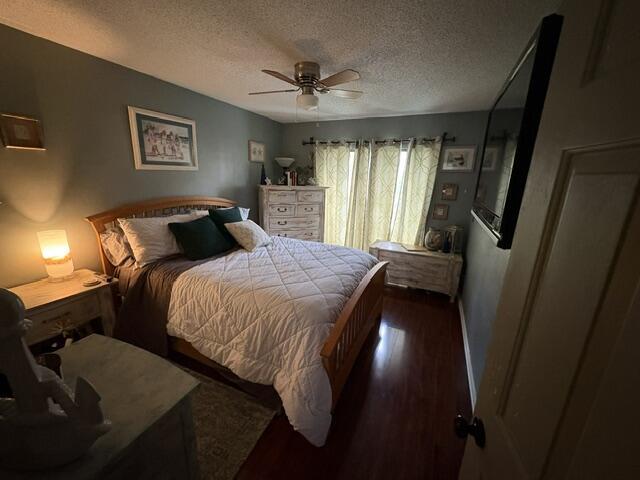 Foto del edificio - 249 Pleasant Wood Dr
