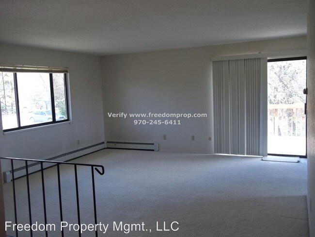 Building Photo - 3 br, 1.5 bath House - 2774 Cheyenne Dr