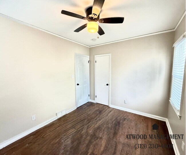 Foto del edificio - This beautifully updated 3-bedroom, 1-bath single-family home is ready for move-in!