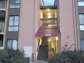 Building Photo - 5909 Tamar Dr