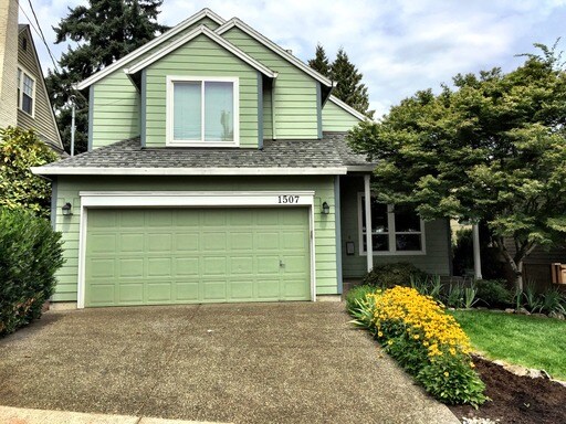 Primary Photo - 1507 SW Hume Ct