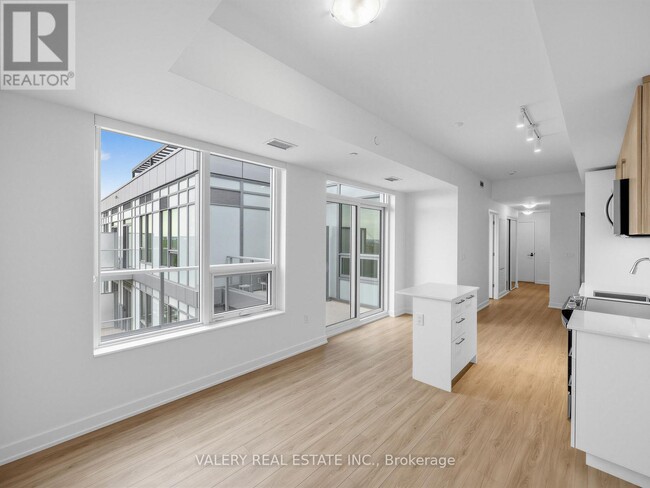 Building Photo - 500 Plains Rd E
