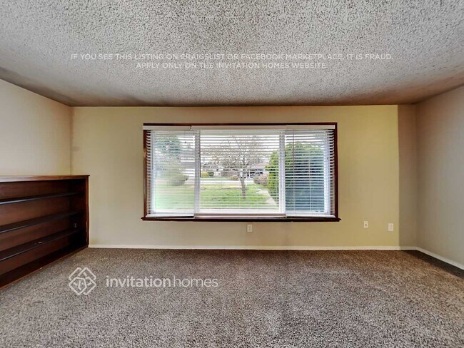 Foto del edificio - 711 17th St Pl NW
