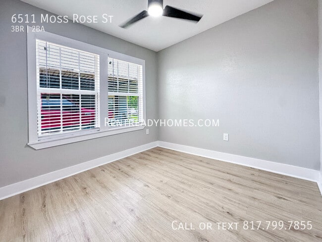Building Photo - 6511 Moss Rose St
