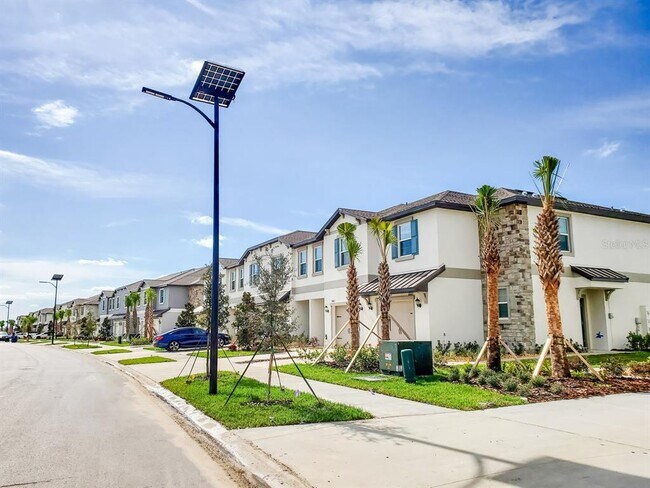 Building Photo - 10425 Lavender Aster Trl