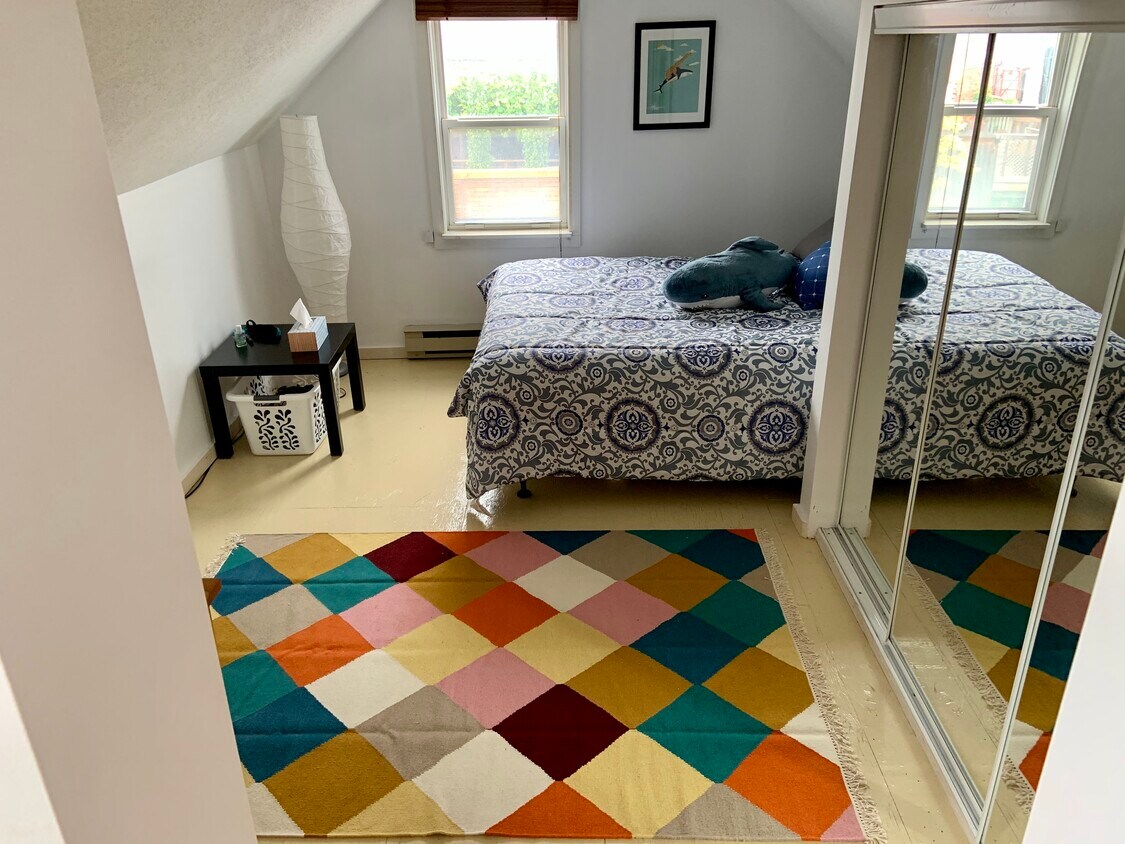 Bedroom - 129 Waverley St