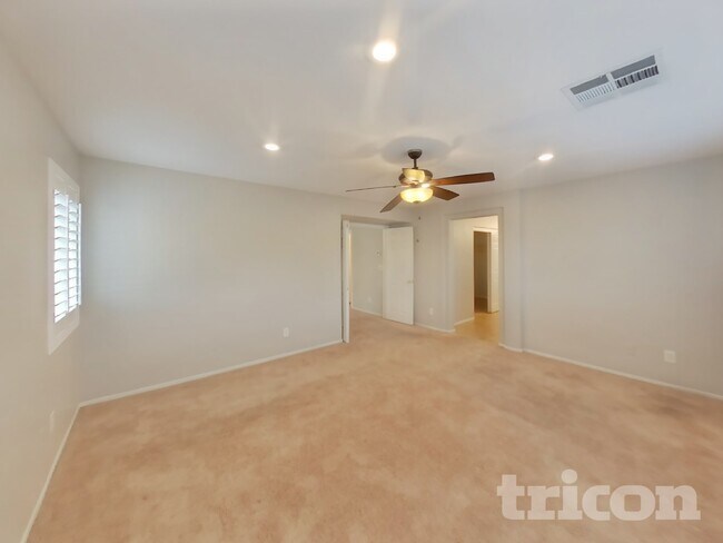 Foto del edificio - 9302 Wildcat Springs Ave