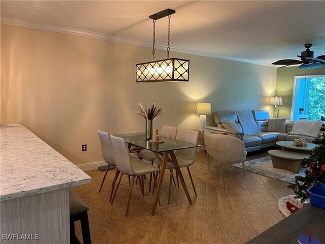 Foto del edificio - 3051 Sandpiper Bay Cir