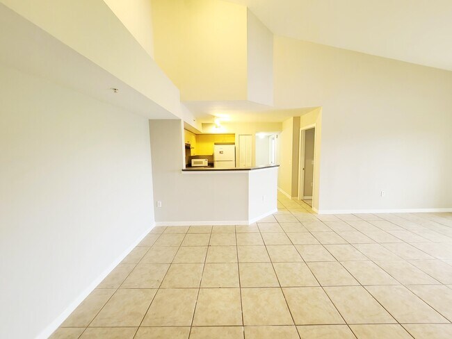 Building Photo - 4211 San Marino Blvd