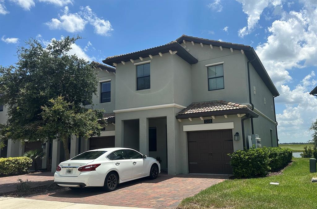 Foto principal - 1268 Royal St. George Blvd