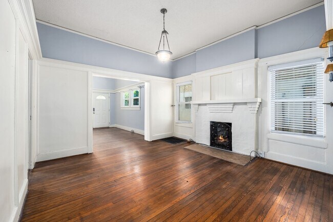Foto del edificio - Home for rent in Birmingham, Alabama