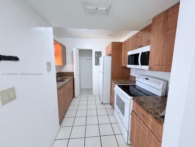 Foto del edificio - 666 NW 114th Ave