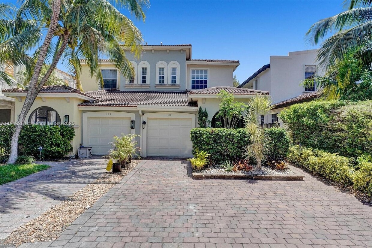 Foto principal - 426 SW 9th St