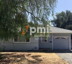 Building Photo - 313 E Bell Ave