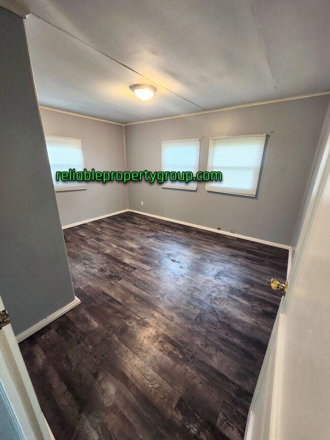Foto del edificio - New Listing in Fort Wayne