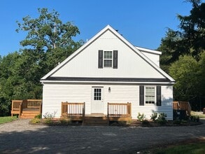 Building Photo - 25 Farrier Dr