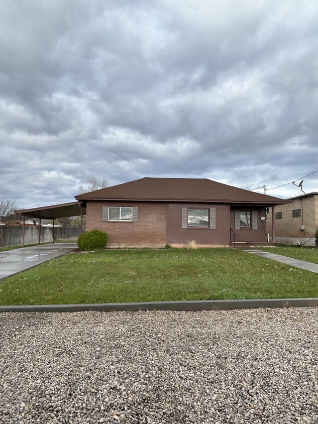 57 N 100 W, Aurora, UT 84620 - House Rental in Aurora, UT | Apartments.com