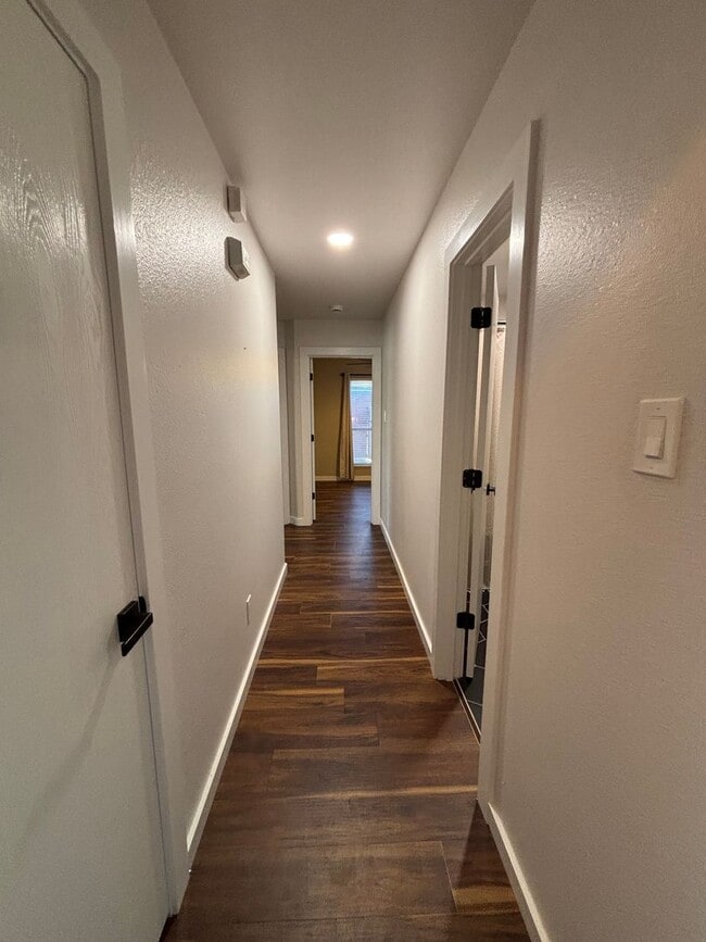 Foto del edificio - 1117 Marcia Ln