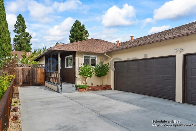 Foto del edificio - 1227 Maple St