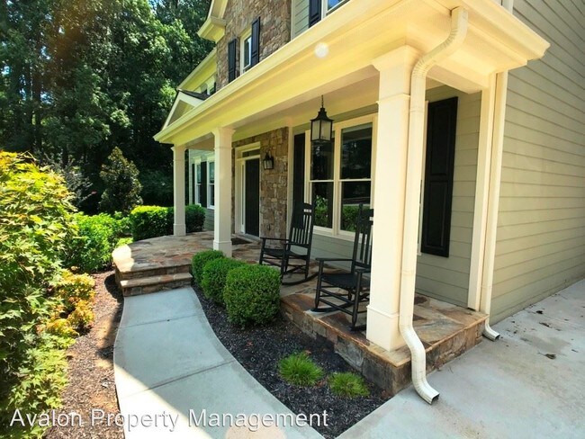 Building Photo - 4 br, 3.5 bath House - 4332 Cove Way NE