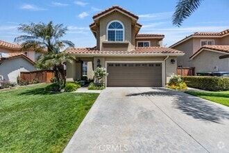 Building Photo - 5 Mandevilla