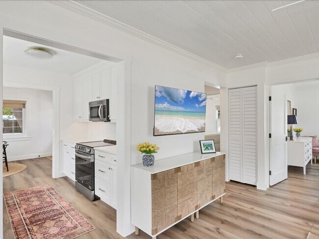 Foto del edificio - 2082 Webber St