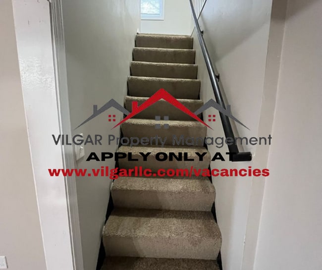 Building Photo - Step into this fully refreshed 5-bedroom, ...