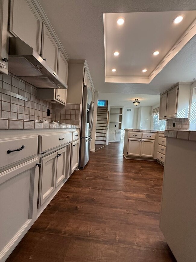 Building Photo - *Welcome to Your New Home in Cobble Shores...