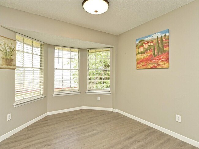 Building Photo - 2312 Frontier Trail