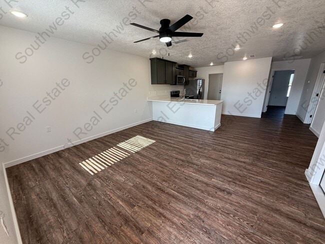 Building Photo - 3517 Ethan Ave