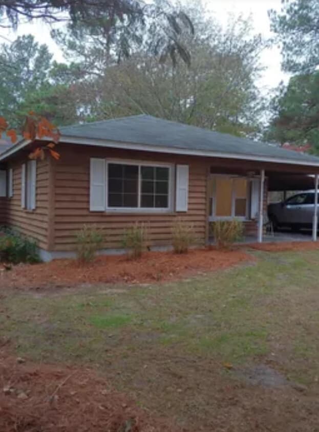 Primary Photo - 2185 Foxfire Rd