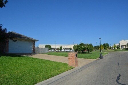 Building Photo - 4 BR 2 BATH NEXT TO HARKER HEIGHTS COMMUNI...