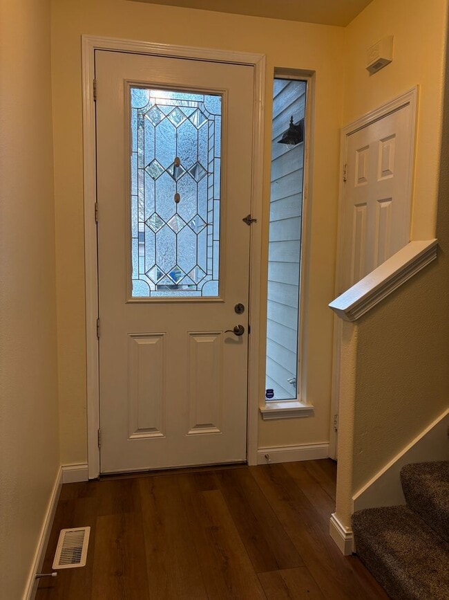 Building Photo - Charming Puyallup Home