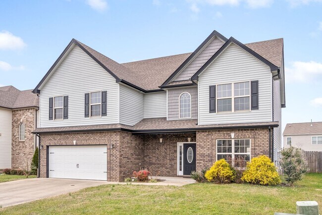 Building Photo - *** GREAT TWO STORY CONTEMPORARY HOME ***