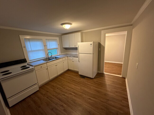 Foto del edificio - 5208 Summit Ave