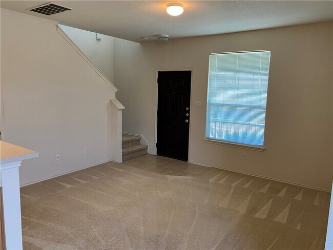 Foto del edificio - 13929 Cambourne Dr