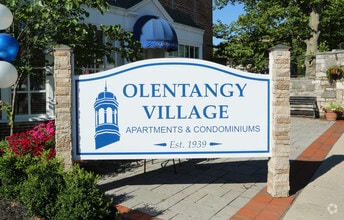 Building Photo - Olentangy Village