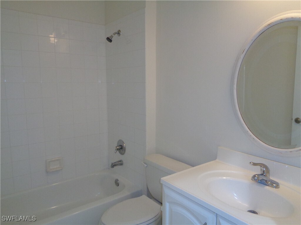 Foto del edificio - 200 Vintage Cir