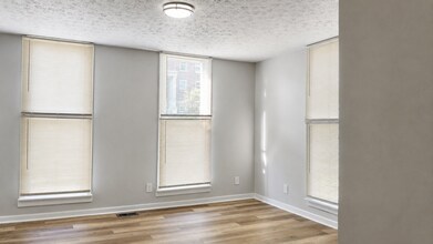 Building Photo - 700 W Wabash Ave