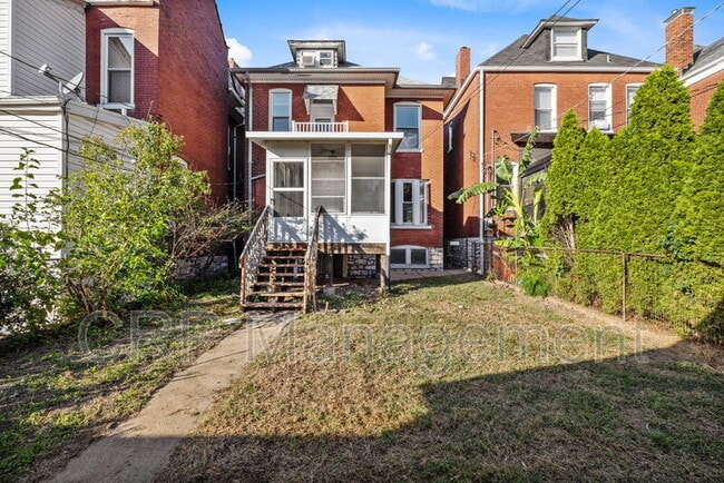 Building Photo - 3446 Sidney St