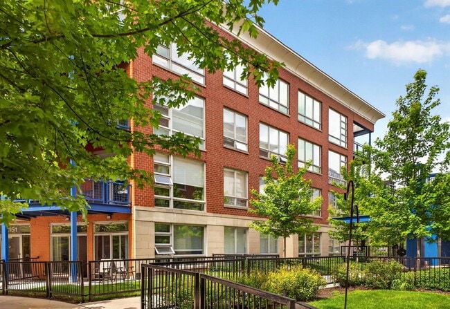 Building Photo - 1151 W Washington Blvd