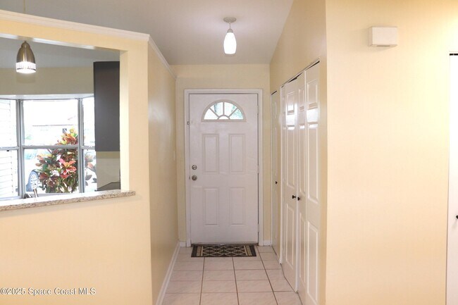 Foto del edificio - 128 Wellsley Ave SW